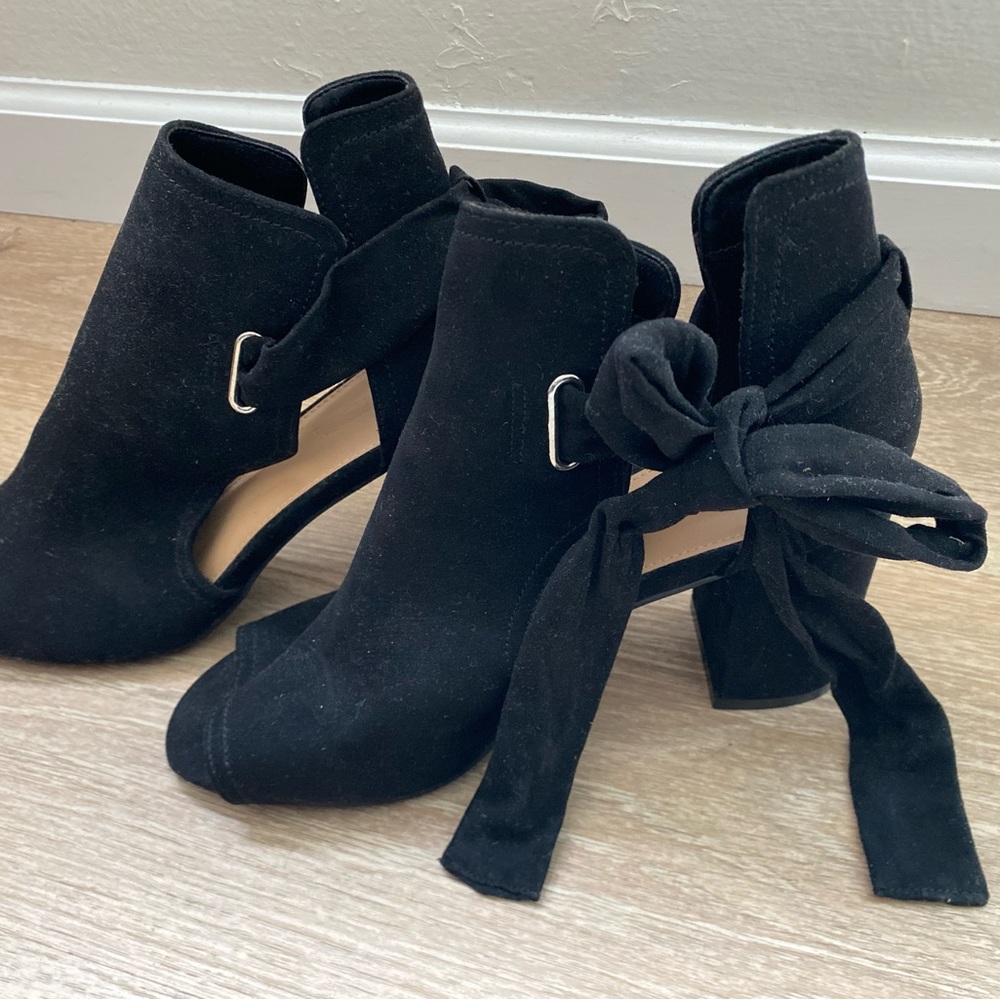 JustFab Karine Peep Toe